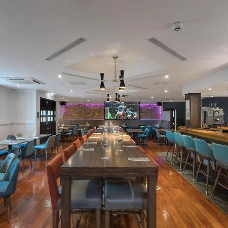 酒店 麦克威廉姆公园酒店 4*