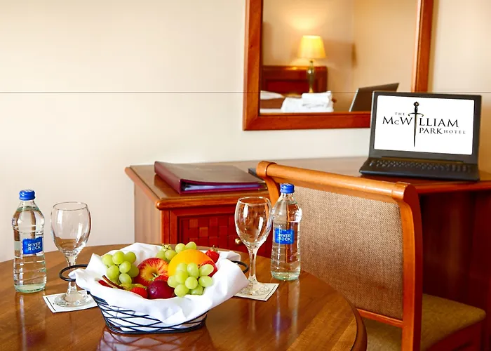 Hotel Mcwilliam Park